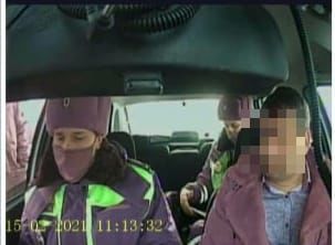 Чистопольца за езду в нетрезвом виде оштрафовали и лишили права вождения (Видео с места задержания)