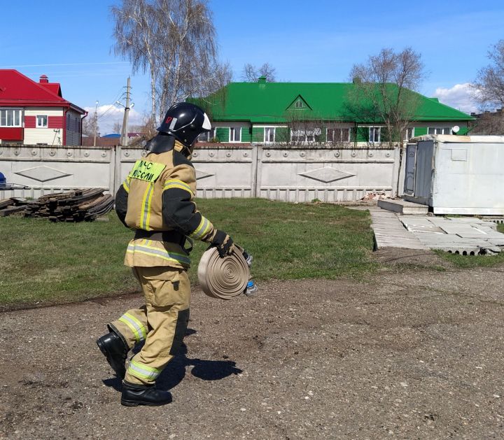 Чистопольские пожарные за неделю выезжали на два пожара