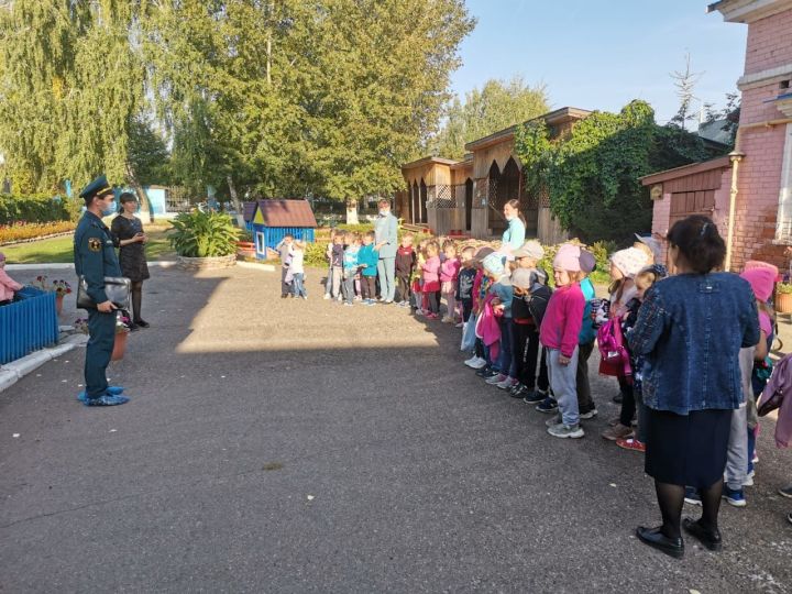 Чистопольским детям рассказали об опасности пожаров