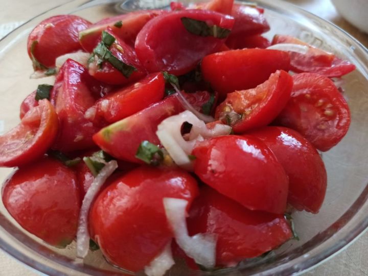 Маринованные помидоры с базиликом на зиму простой рецепт пошаговый
