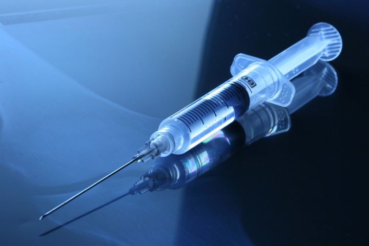 В РТ начали вакцинировать  детей от коронавируса