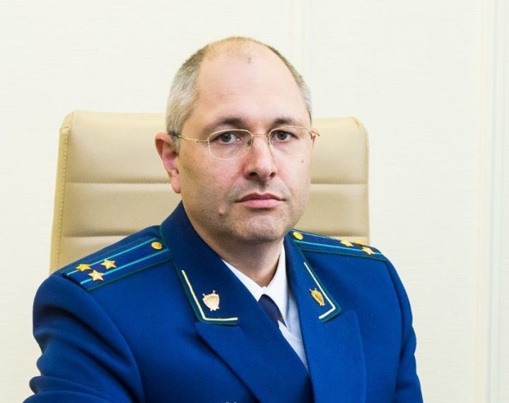 Первый заместитель прокурора РТ  Алексей Заика провел личный  прием для чистопольцев