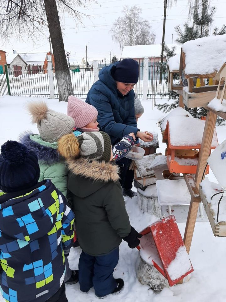 Табигатькә мәхәббәтне балачактан тәрбиялиләр