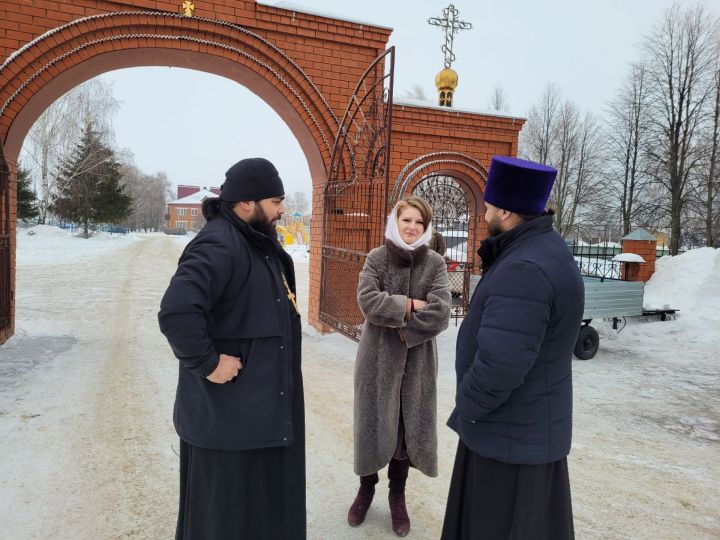 Гостями чистопольского благочиния стала съёмочная группа телеканала ТНВ «Новый век»