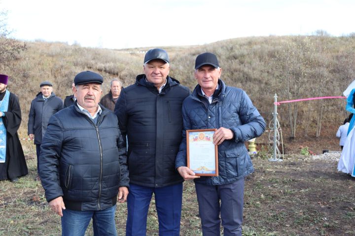 В Чистопольском районе обустроили родник « Таш чишмэ» (Фоторепортаж)