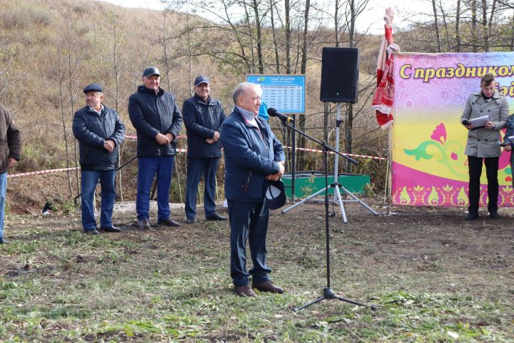 В Чистопольском районе обустроили родник « Таш чишмэ» (Фоторепортаж)