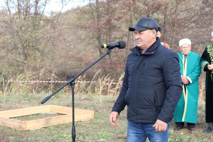 В Чистопольском районе обустроили родник « Таш чишмэ» (Фоторепортаж)