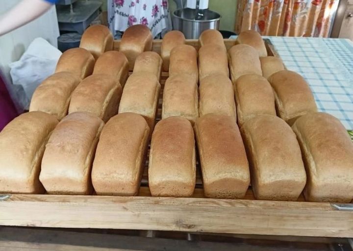 В чистопольском храме нуждающиеся могут получить свежий хлеб