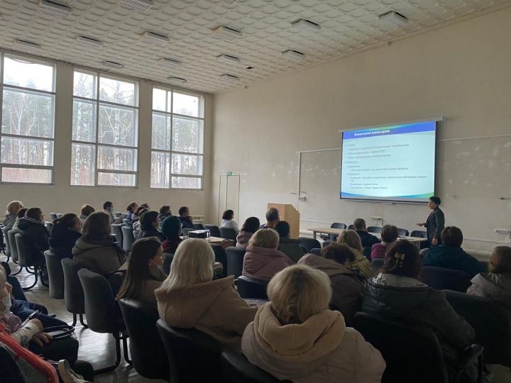 В Чистополе шесть районов РТ приняли участие в семинаре «Актуальные вопросы ревматологии»