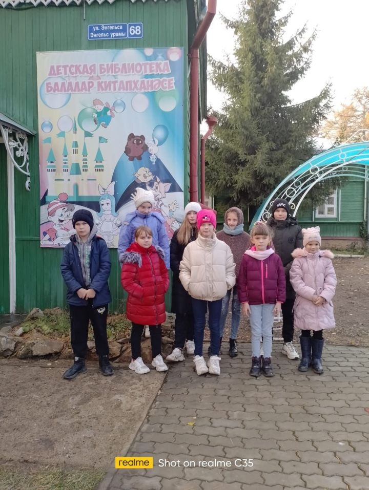 В центре «Балкыш» регулярно проводятся профилактические занятия с детьми