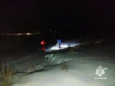 В реке Степной Зай спасатели обнаружили тела двоих рыбаков