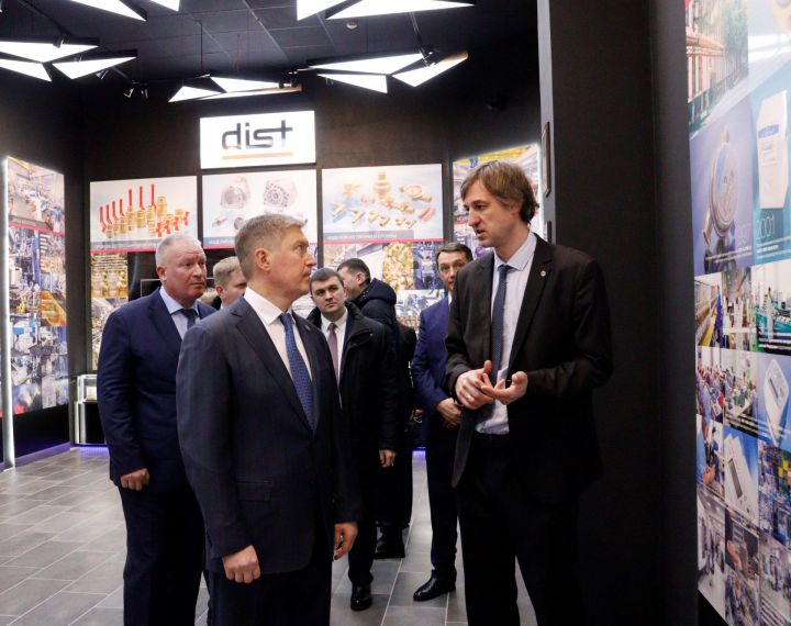 Исполняющий обязанности Премьер-министра РТ Рустам Нигматуллин посетил чистопольское предприятие «Бетар»