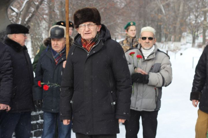 В Чистополе состоялся митинг, посвященный 34-й годовщине вывода советских войск из Афганистана