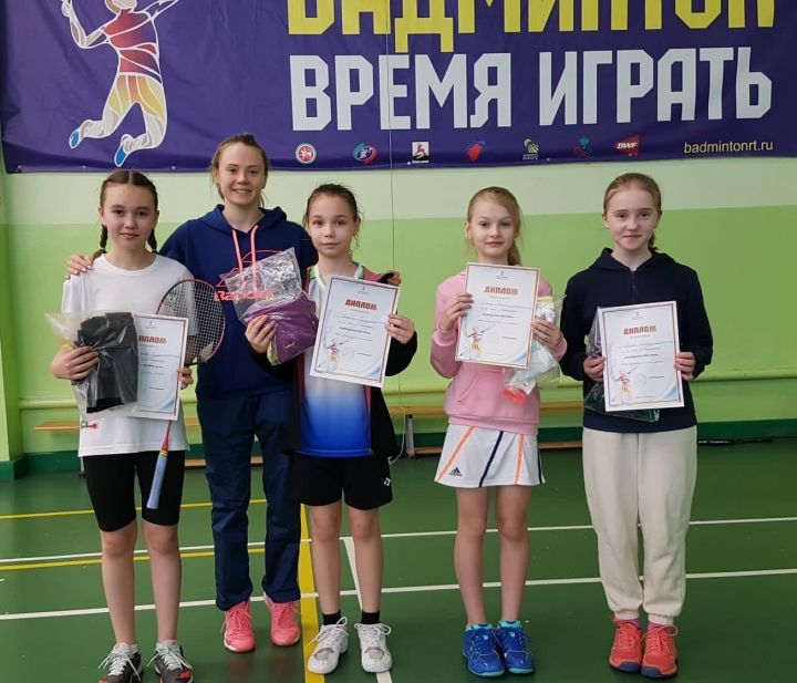 Золото, бронза: чистопольские спортсмены приняли участие в турнире «Бадминтон для всех»