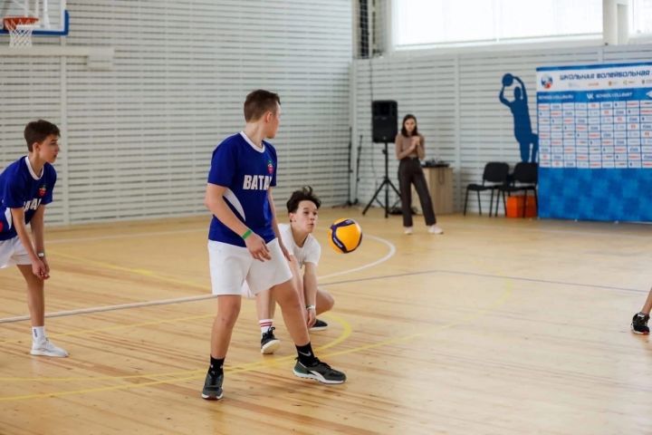 Чистопольская команда заняла третье место в зональном этапе турнира «Школьная волейбольная лига»
