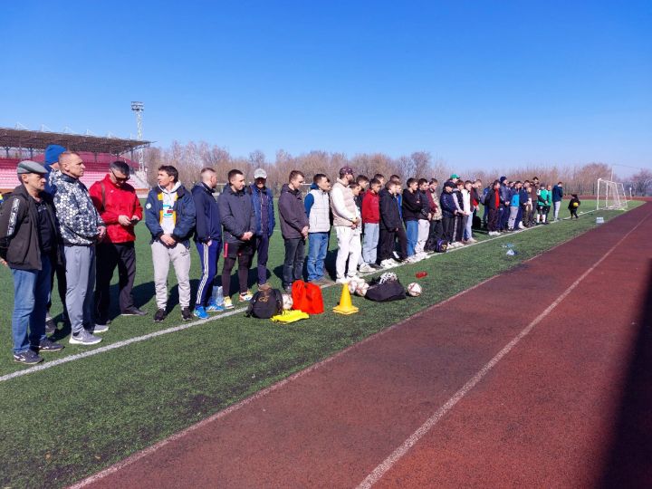 В Чистополе прошел турнир по футболу