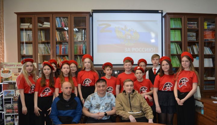 Участники СВО встретились с чистопольскими школьниками
