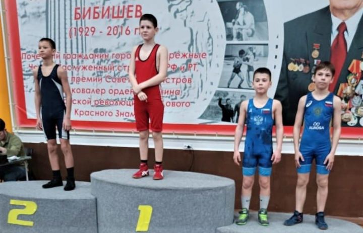 Чистопольский борец Денис Коннов завоевал 1 место на первенстве РТ