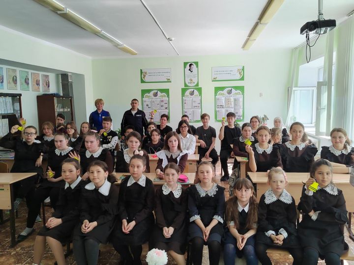 Школьники Чистопольского района сдали мини-экзамен по правилам дорожного движения