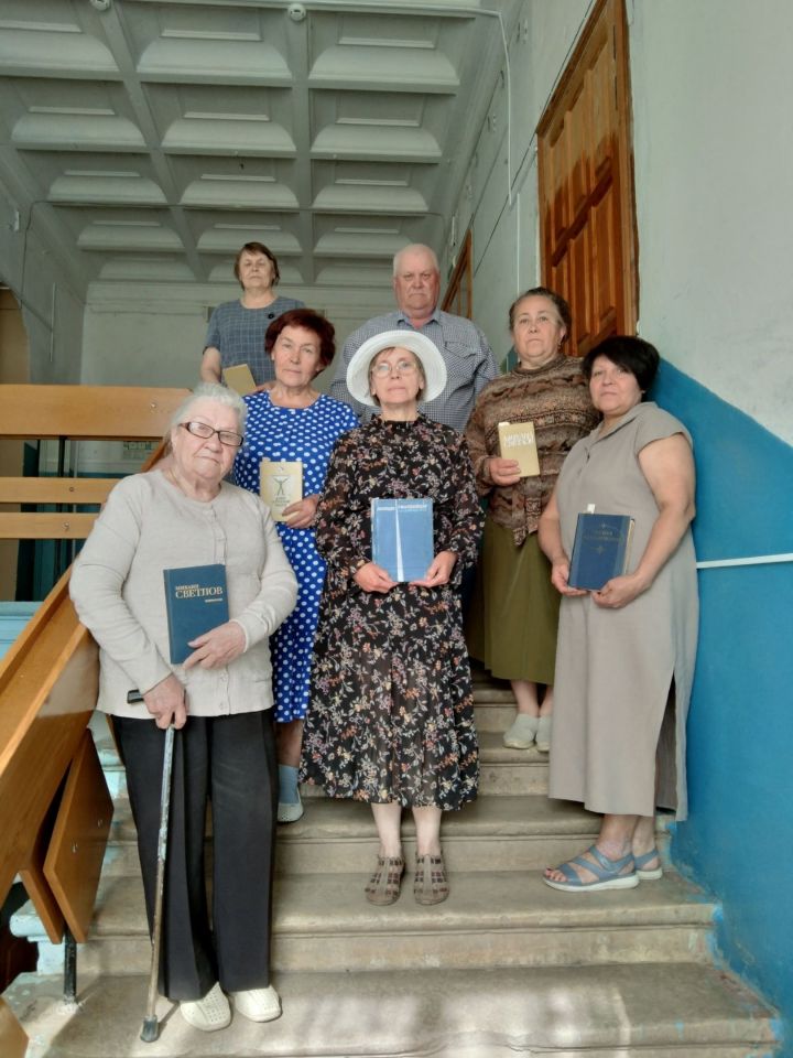 В чистопольской библиотеке состоялся литературно–музыкальный вечер «Мы ехали шагом, мы мчались в боях»