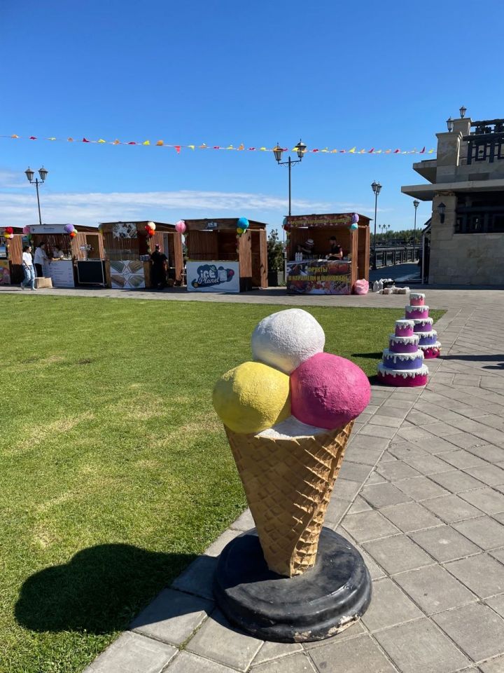 В столице РТ стартовал фестиваль мороженого