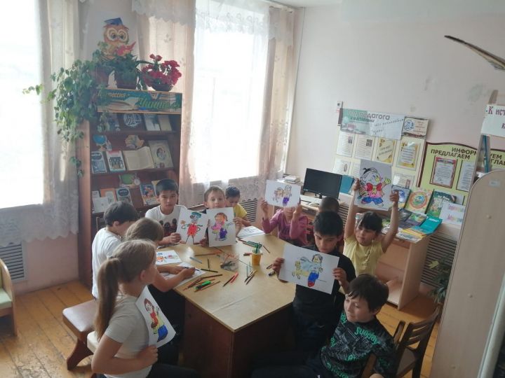 В литературное путешествие «Сказочные школы» отправились ребята чистопольского села