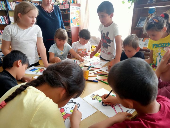 В литературное путешествие «Сказочные школы» отправились ребята чистопольского села