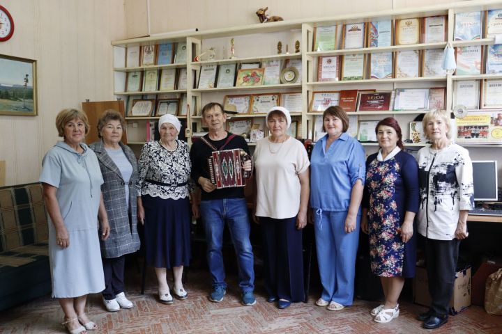 Чистопольский кряшенский ансамбль «Багалмам» получил звание «Народный»