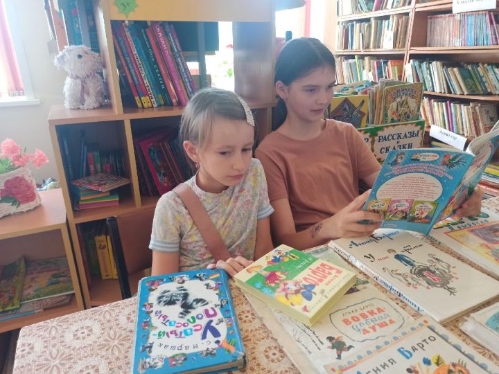Для юных читателей чистопольской библиотеки прошла литературная игра «Путешествие на остров Книголюбов»