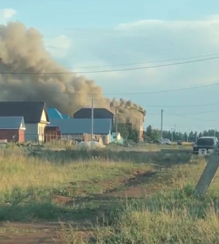По факту пожара в селе Чистопольские Выселки проводится проверка
