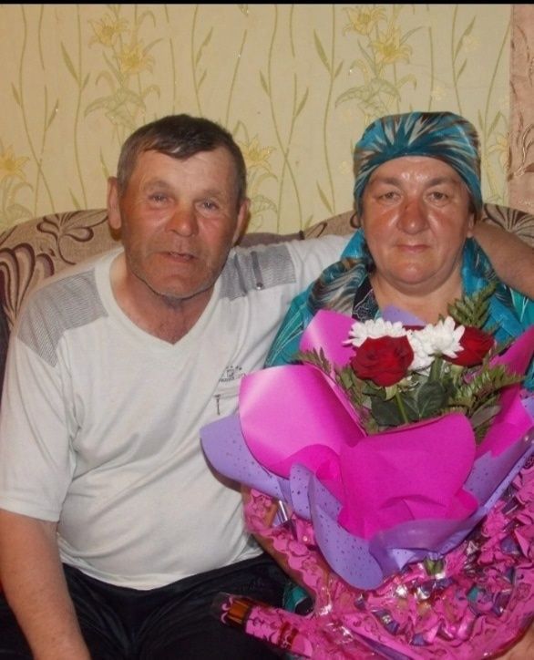 Авылдашыбыз Шәүкәт абый Гыйльмановның игелекле гамәлләре, моңлы җырлары, әйткән сүзләре һәрчак күңелдә