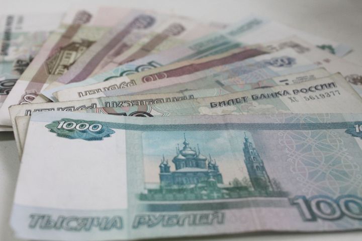 С начала 2023 года на 16,4% выросла зарплата татарстанцев