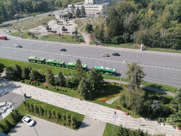 В Казани остановили движение троллейбусов