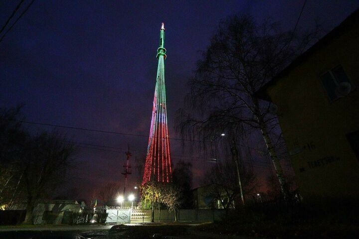 На казанской телебашне в День программиста включат праздничную подсветку