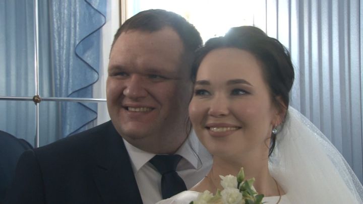 В Чистопольском ЗАГСе состоялось первое в этом году бракосочетание