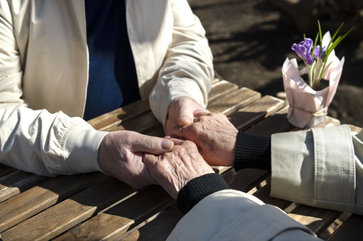 Любви все возрасты покорны: самому пожилому жениху в Чистополе 78 лет