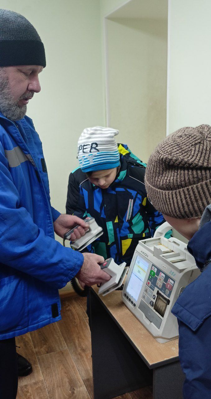 Для воспитанников детского дома организовали экскурсию на станцию скорой медпомощи