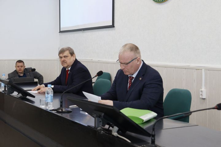 Состоялось заседание Чис­топольского городского Совета