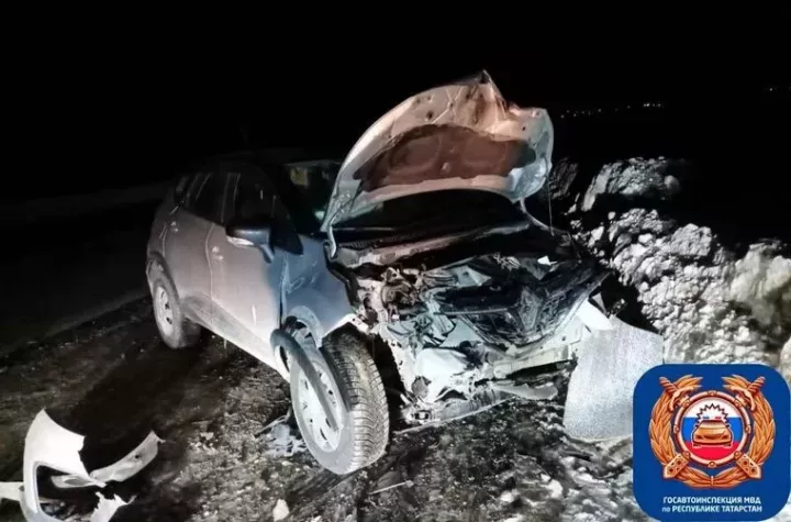 На трассе Чистополь-Нижнекамск столкнулись два авто