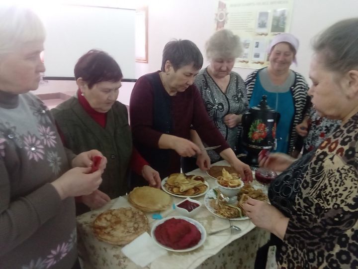 В чистопольском селе прошел конкурс на самые вкусные блины