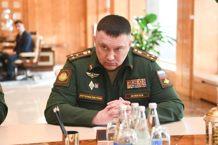 Нового военного комиссара РТ представили Рустаму Минниханову