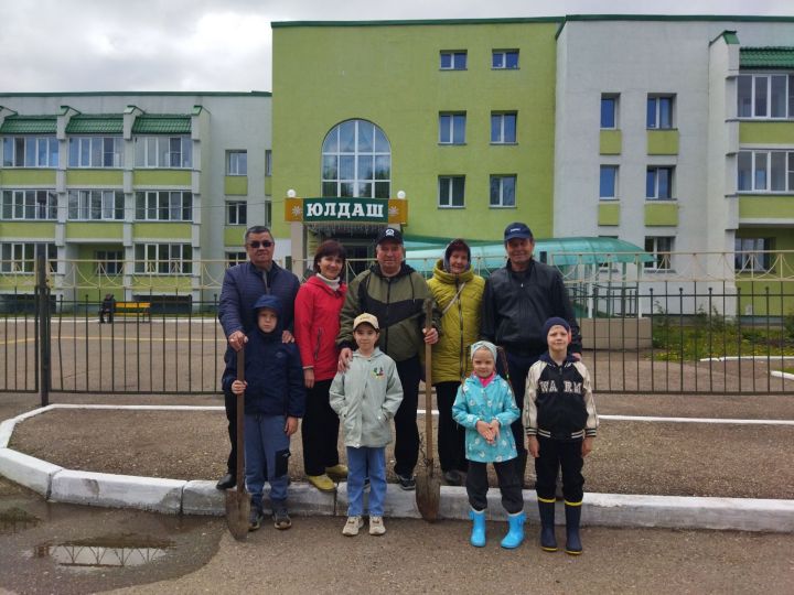 В Чистополе разбили яблоневый сад