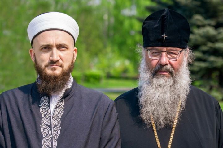 Духовные лидеры РТ выразили соболезнования в связи с терактами в Дербенте, Махачкале и Севастополе