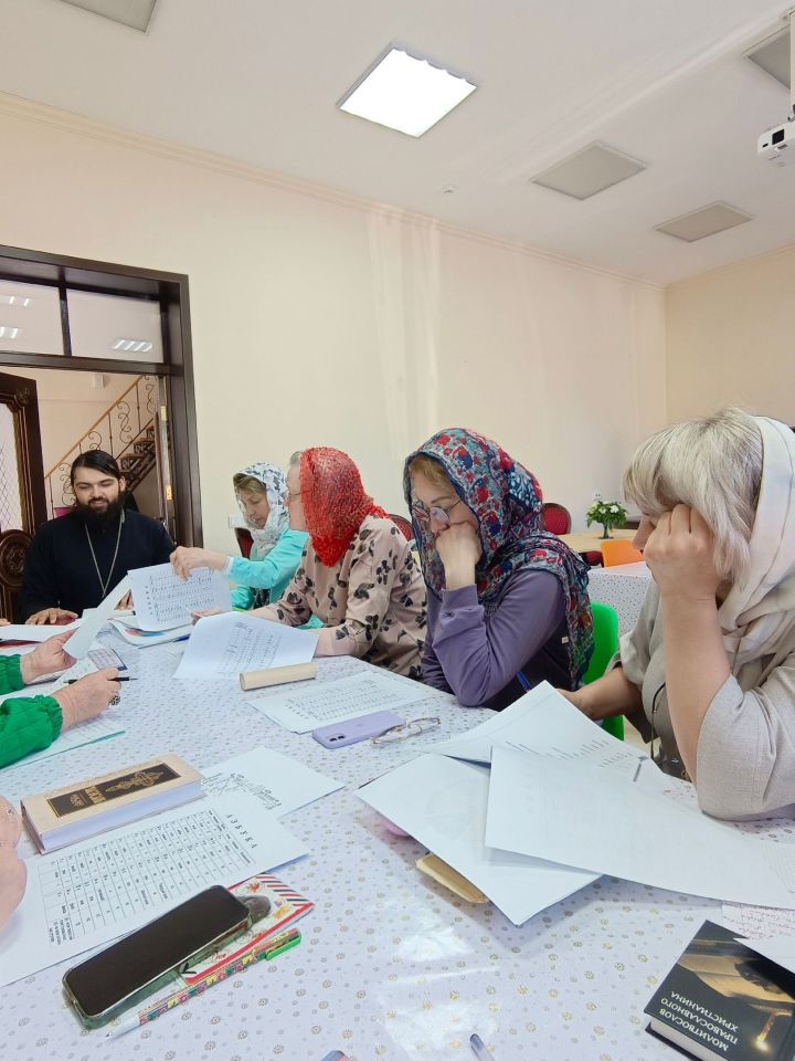 В чистопольском соборе проходят занятия народного хора