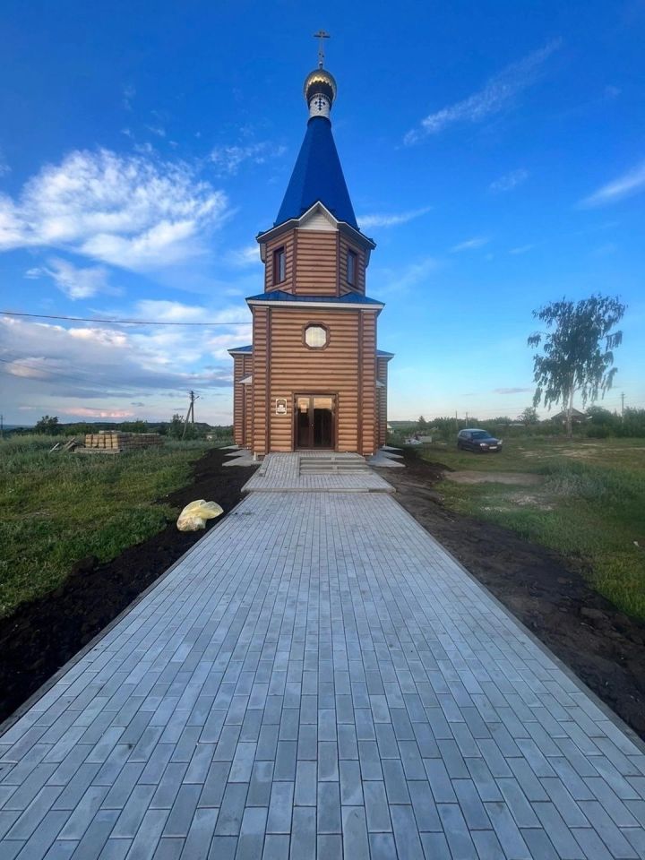 В чистопольском сельском храме завершены работы по благоустройству территории