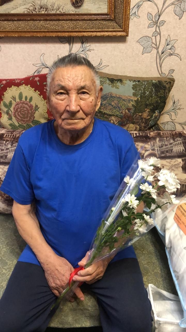 В Чистополе с юбилеем поздравили труженика тыла