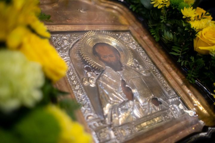 Епископ Пахомий поздравляет чистопольцев с днём святителя Николая Чудотворца
