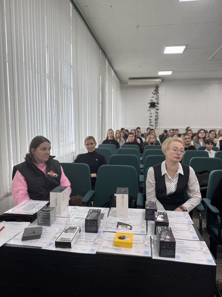 Чистайда ришвәтчелеккә каршы тематикадагы иң яхшы иҗади эшләр авторлары бүләкләнде