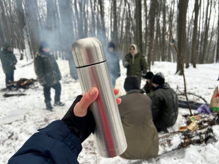 Воспитанники ВПК «Рубеж» провели учебный поход в зимний лес для сплочения коллектива