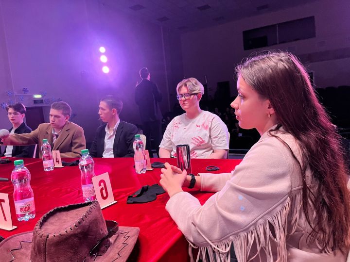 10 чистопольских студентов приняли участие в финале чемпионата по игре «Мафия»